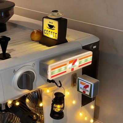 711 Magnetická světelná krabička do obchodu Magnet na ledničku Displayový nápis Mini figurka hračky