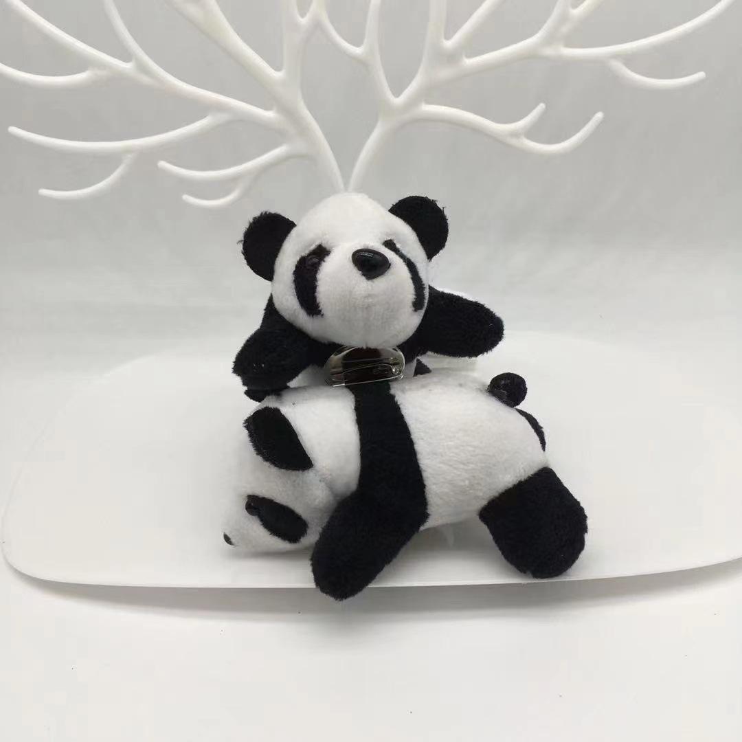 

Брошь «Чэндуская маленькая панда»: Плюшевый значок панды для одежды, сумок, обуви или аксессуаров 10cm
