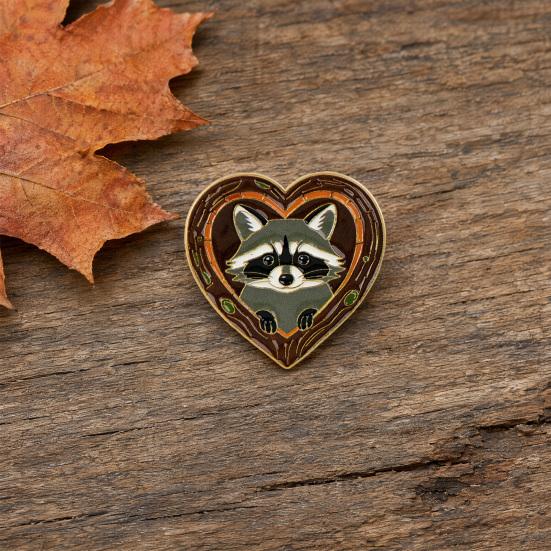 Brooch Pin, Forest Animals Heart-Shaped Brooch, Thickened Zinc Alloy Badge, Enamel Paint Tree Hole Secure Pin for Coat Hat Backpack Gift