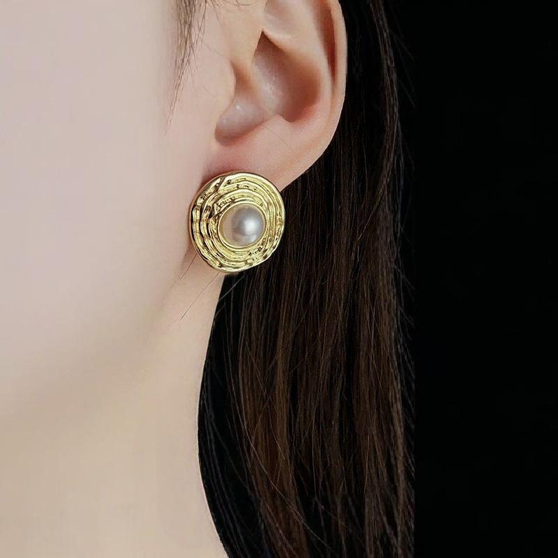 No Need for Ear Piercings Metal Imitation Pearl Ear Clips New Golden Ear Clip Earrings