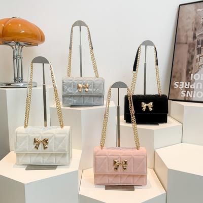 Fashionable Small Fragrance Style Light Luxury Underarm Bag for Women's New Diamond Chain Butterfly Small Square Bag One-shoulder Crossbody Bag