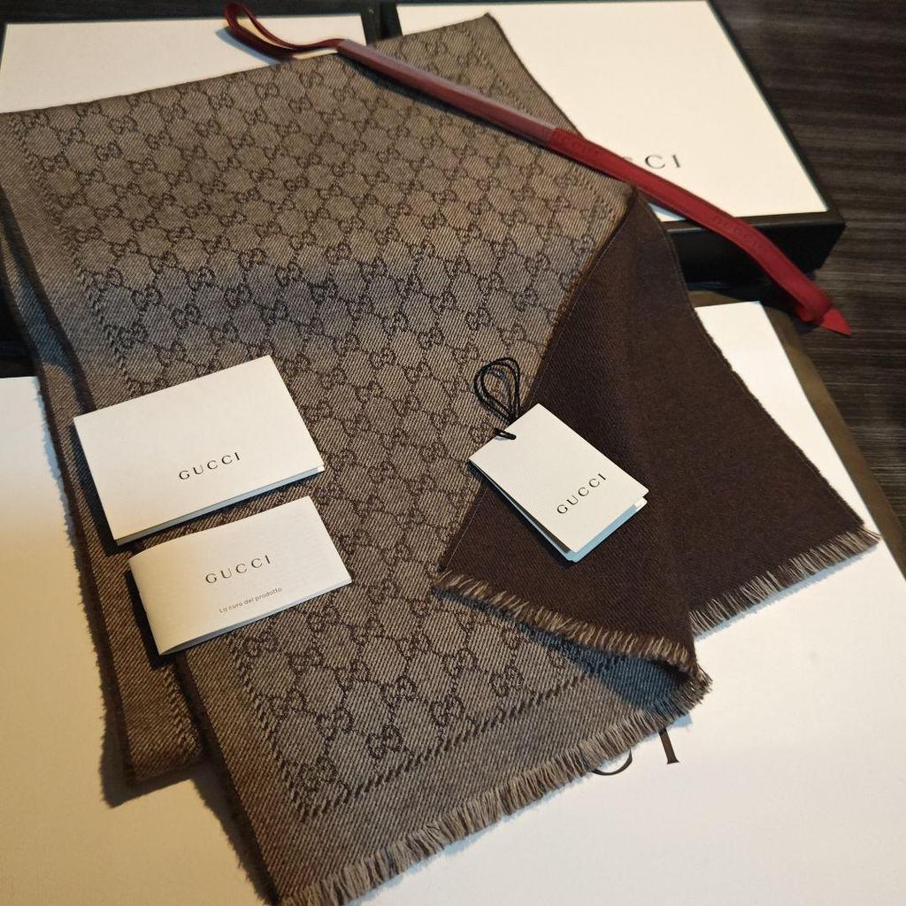 Used New with box and bagGUCCI muffler shawl scarfBrown