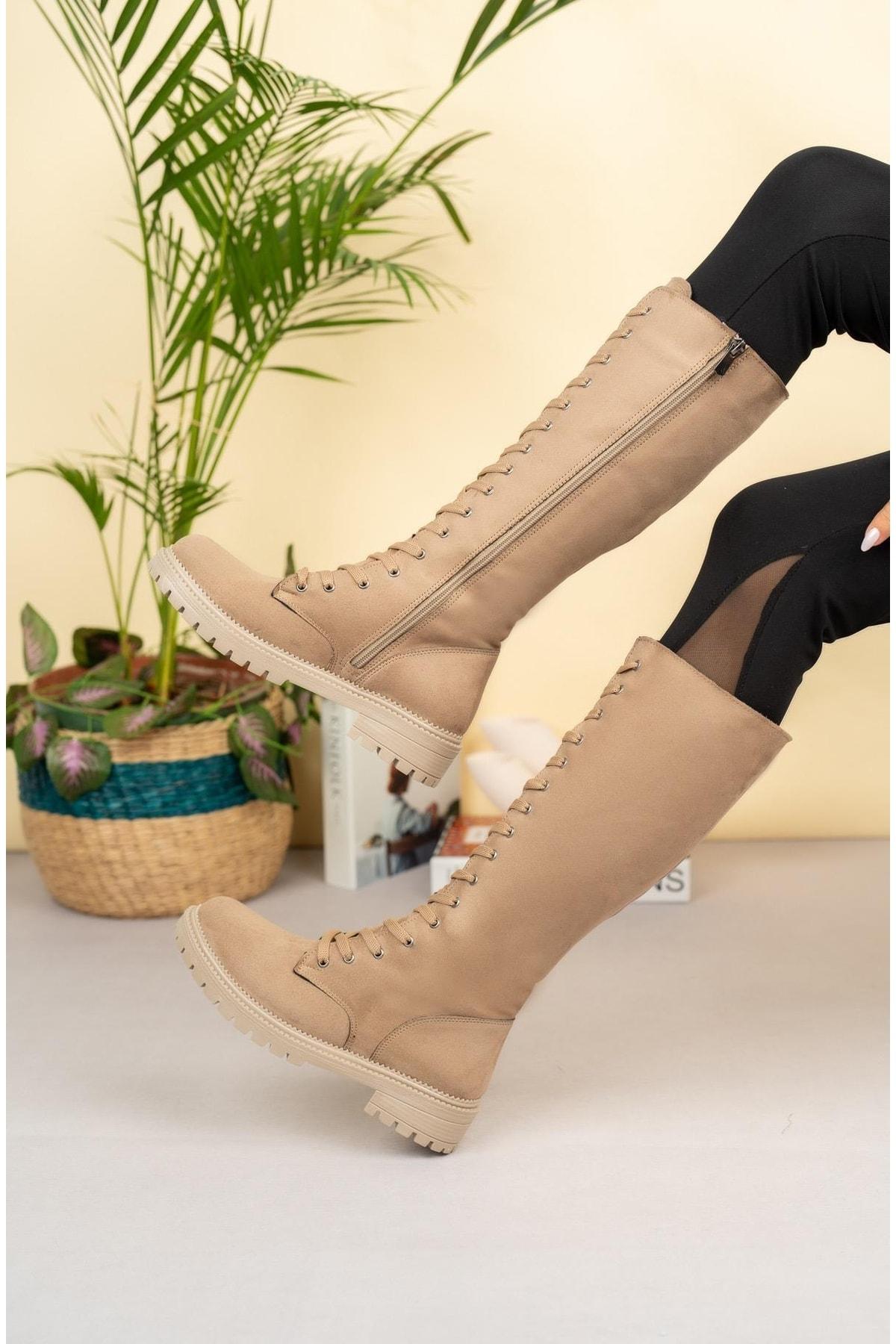 

Женские модные бежевые замшевые ботинки на шнуровке 39