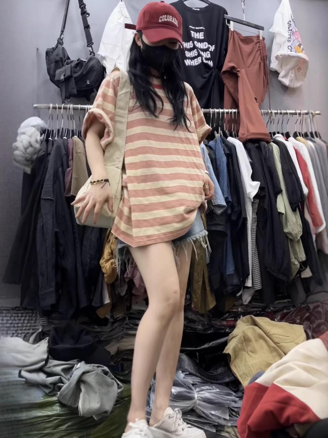 Women s Pink Striped Short-Sleeve T-Shirt - Classic European Style, Versatile, Plus Size, Summer 2026 Edition One Size