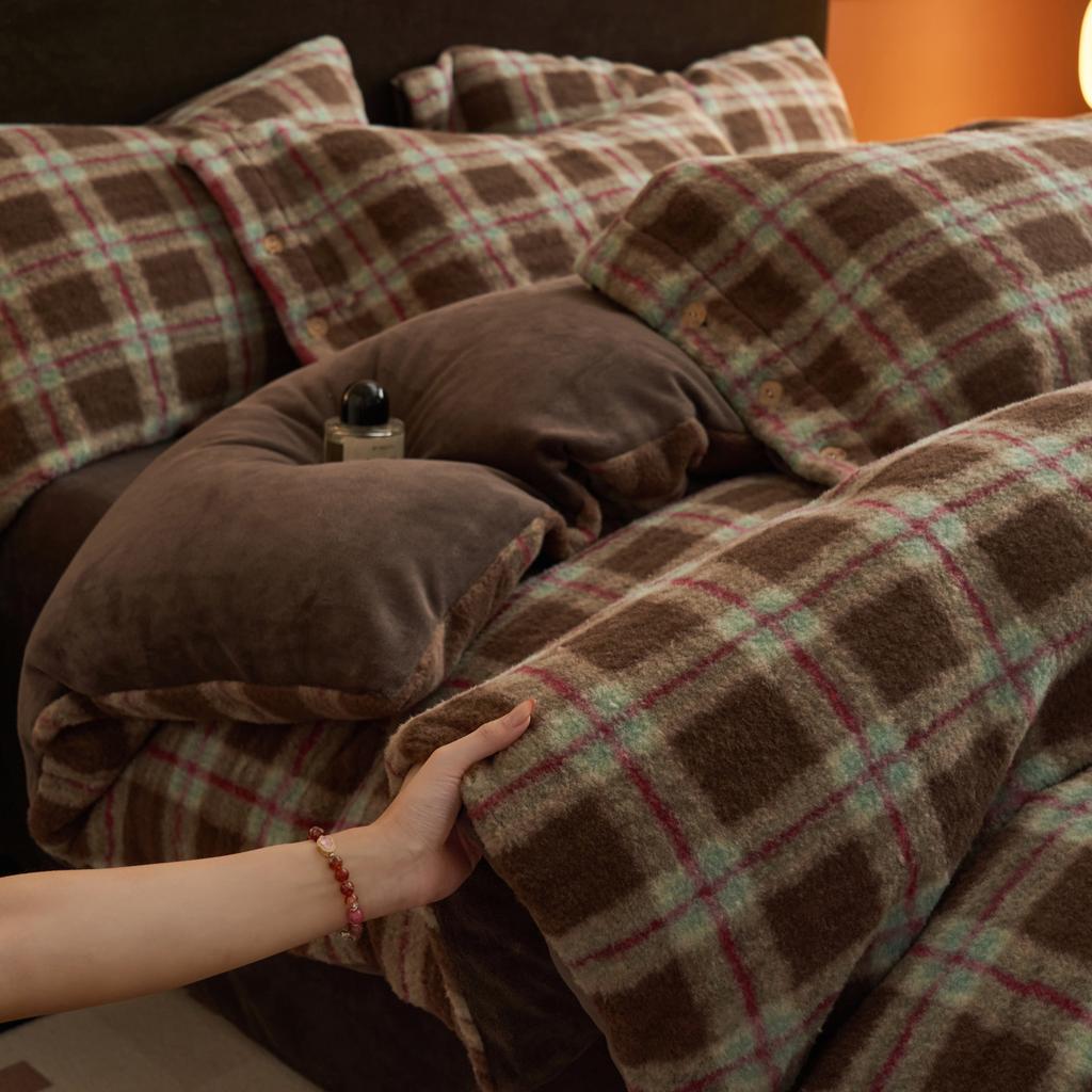 Imitation Cashmere Four-Piece Set, Thickened Milk Fleece Bed Sheet, Quilt Cover, Double-Sided Coral Fleece Bed Hat, Bedding