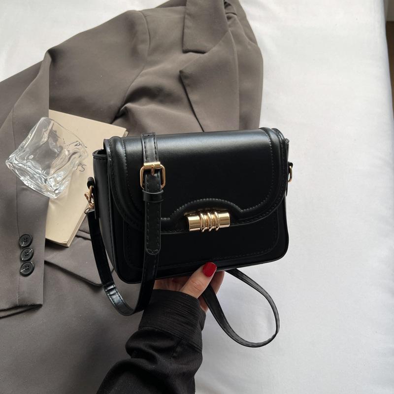 

Today s popular high-end small square bags, summer new high-end niche shoulder underarm bags, versatile messenger bags чёрный