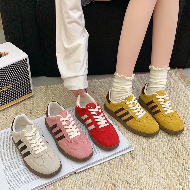 Women's Red Spring and Summer New Flat-bottomed Versatile Board Shoes Retro Casual Sports Women's Shoes