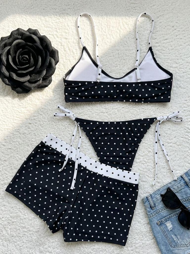 Set Bikini Două Piese cu Imprimeu Buline și Pantaloncini Set Trei Piese Elegant Modest