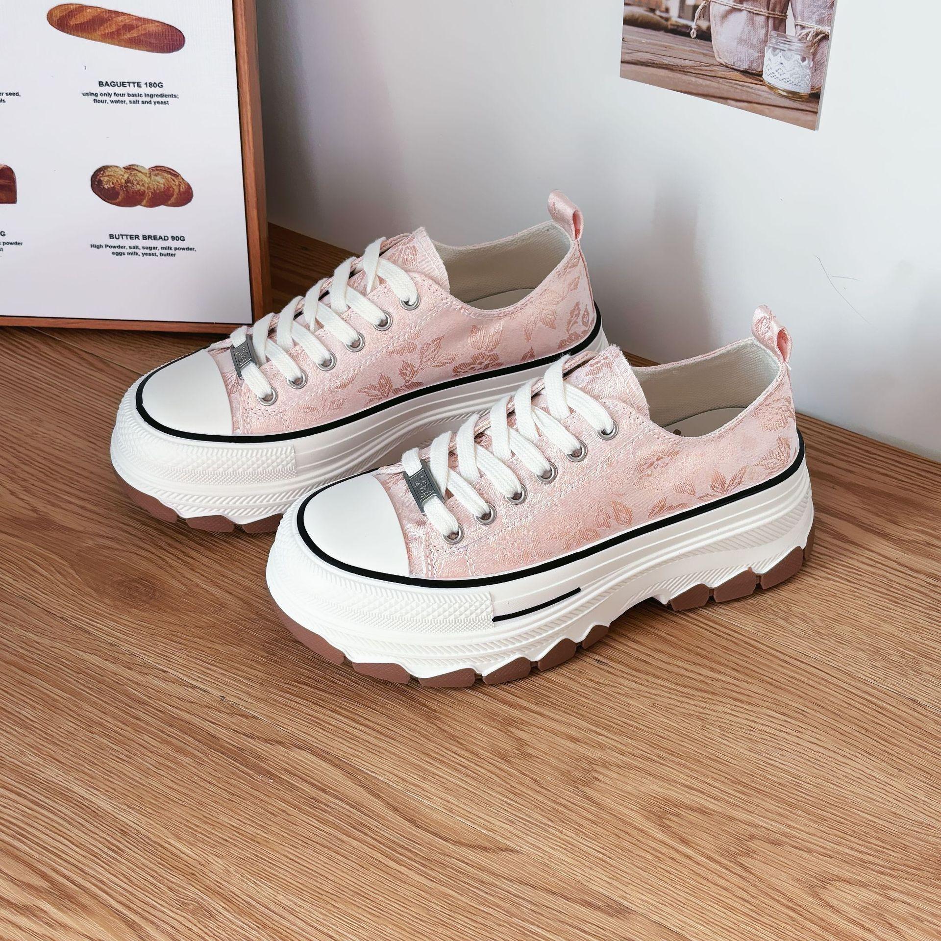 

Platform canvas shoes women s shoes 2025 new summer height increase Korean version shoes student versatile muffin casual board shoes 40