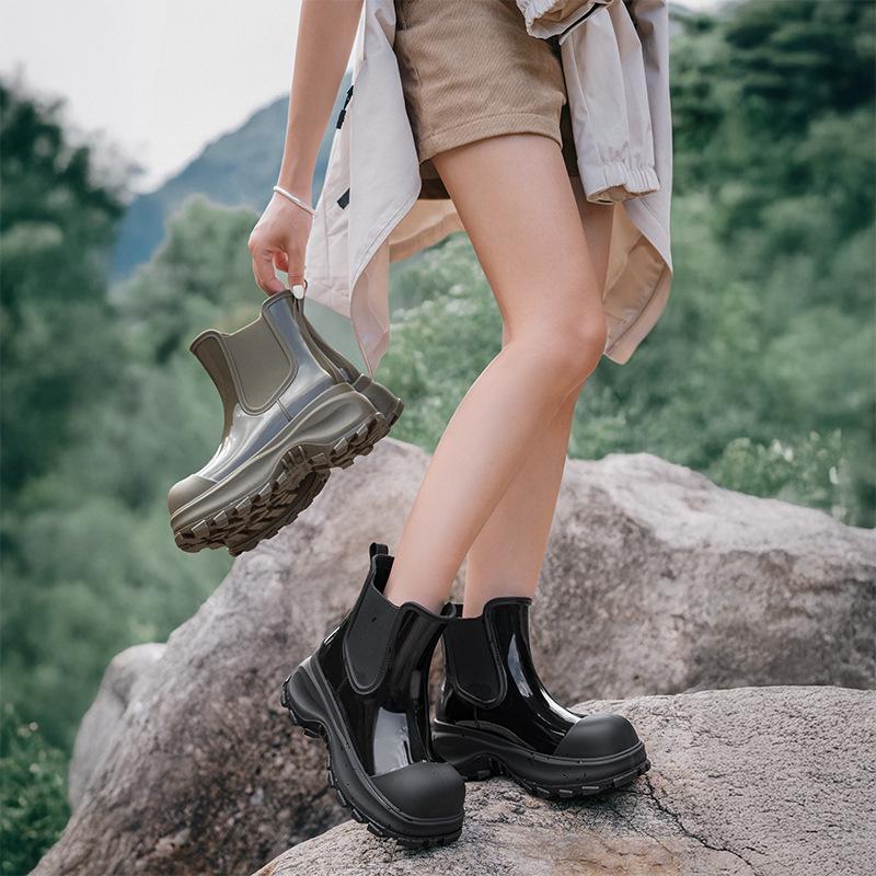 Women's Korean Style Mid-Calf Rain Boots – Thick Sole, Non-Slip, Waterproof Outdoor Fashion