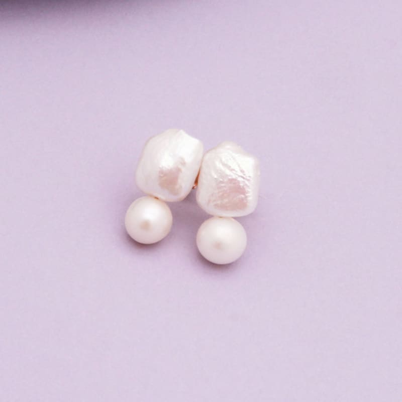 XPIER Jupiter Pearl Earrings