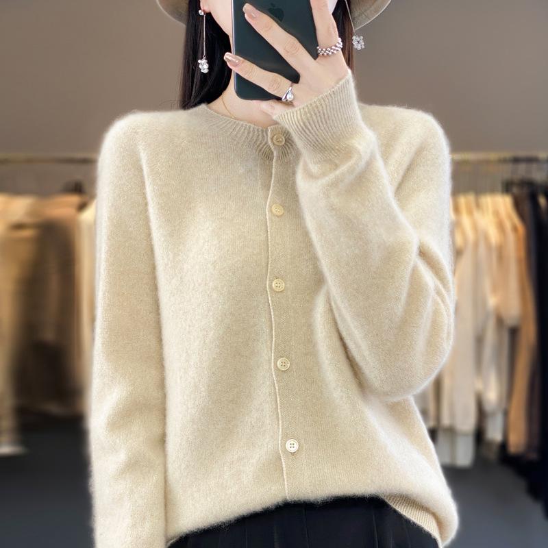 Autumn Women's Loose Fit Long Sleeve Pure Wool Cardigan Sweater