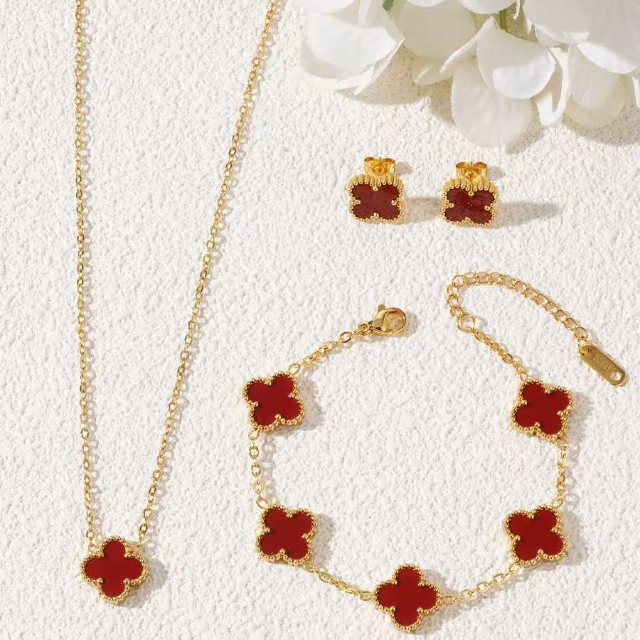 

3 шт. Набор украшений из титановой стали: ожерелье-клевер, браслет, серьги necklace+bracelet+earring