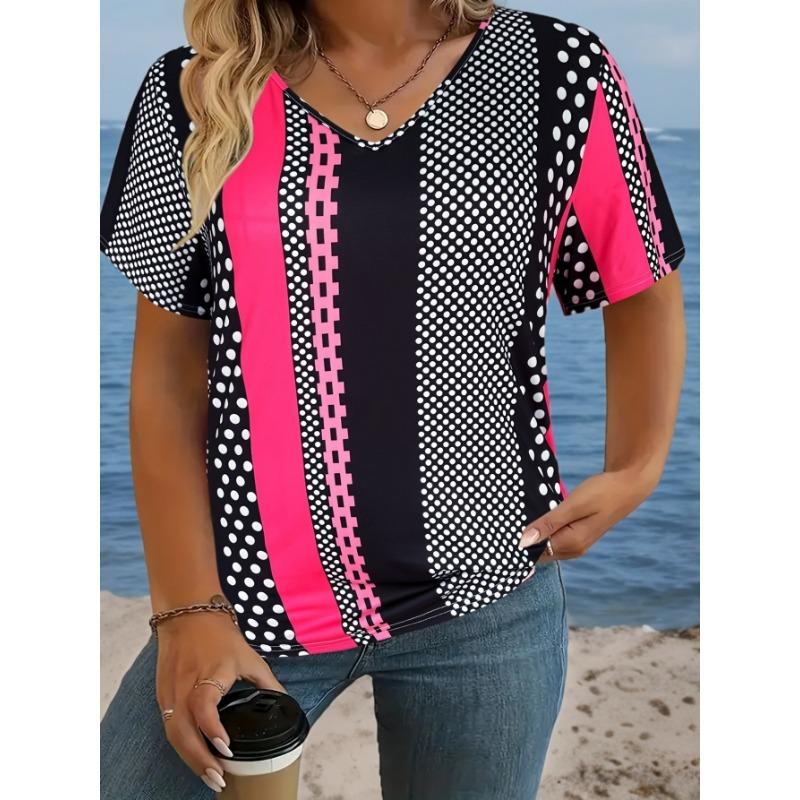 This summer casual and elegant short-sleeved striped patterned top is suitable for ladies to wear.