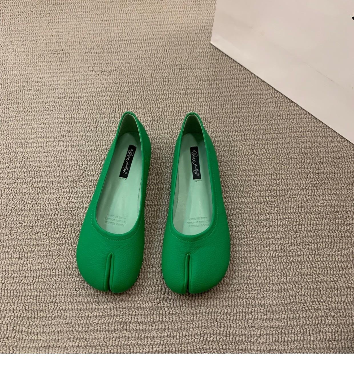 

Женские балетки, новые летние модные балетки с раздельным носком, женские балетки без застежек, корейский стиль, мягкие лоферы без застежек 40 зелёный