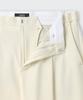 MUSINSA STANDARD Wide Bermuda Hidden Banding Half Slacks [Cream]