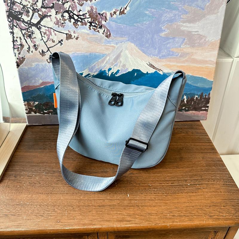 Chic Casual Dumpling Bag Versatile Oxford Fabric Shoulder Bag For Everyday Use