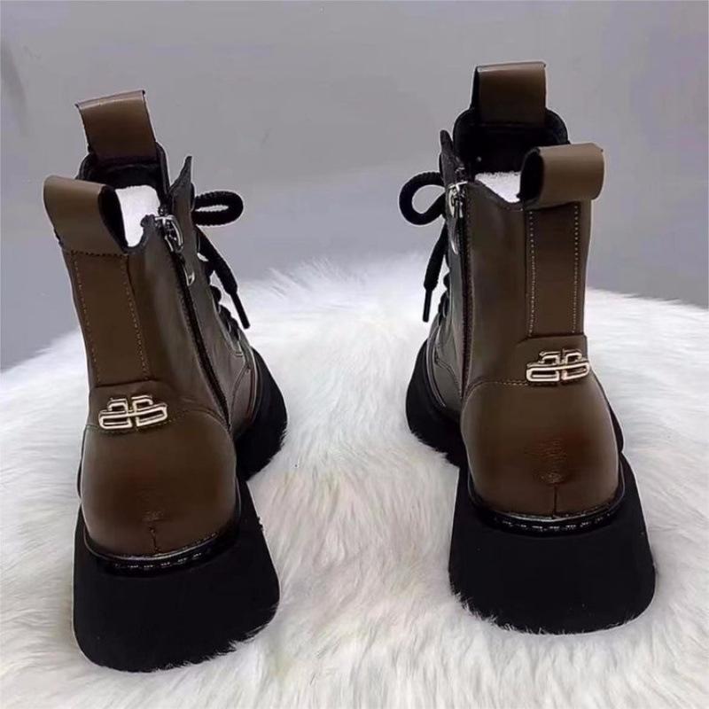 Popular Martin boots women's foreign style new autumn and winter velvet fashion thick-soled British style short boots heightening Maillard boots