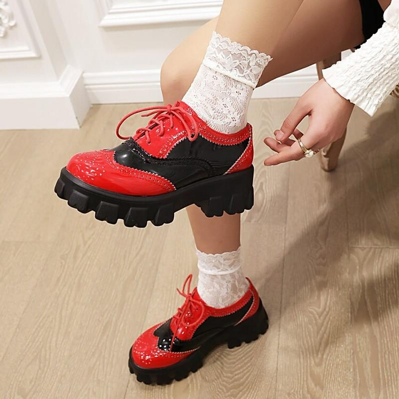 Trendy Brand Chunky Flats Platform Gothic Shoes Women Perforated British Brogues Oxfords Shoes Female Derby Flats
