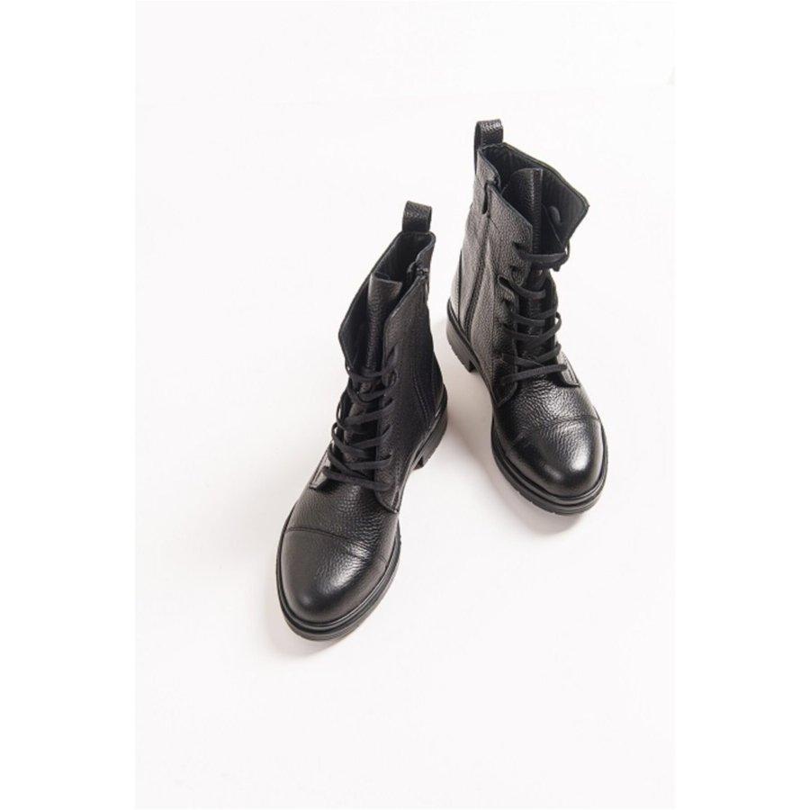 

Женские спортивные повседневные ботинки из натуральной кожи