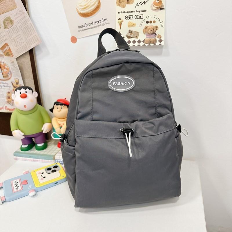 

Trendy Colorful Kids Backpack Breathable Design Fashionable Nylon School Bag сірий колір