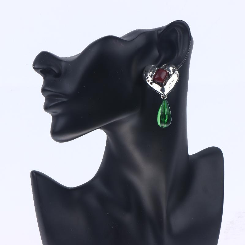 Vintage Emerald Green Teardrop Pendant Unique Drop Earrings Statement Heart-Shaped Earrings Retro Women'S Jewelry Gift