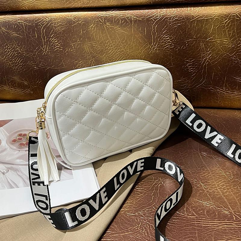 Women Bag Spring And Autumn New Lingge Shoulder Bag Korean Crossbody Bag Fashion Simple Letter Broadband Mobile Phone Bag