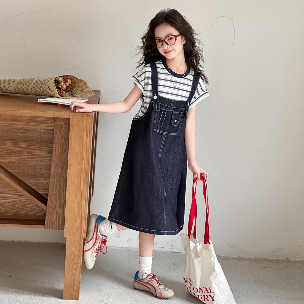 Girls' Cowboy Strap Skirt Set 2026 Summer Korean Edition Striped Short Sleeve Two Piece Set Girls' Casual Dress