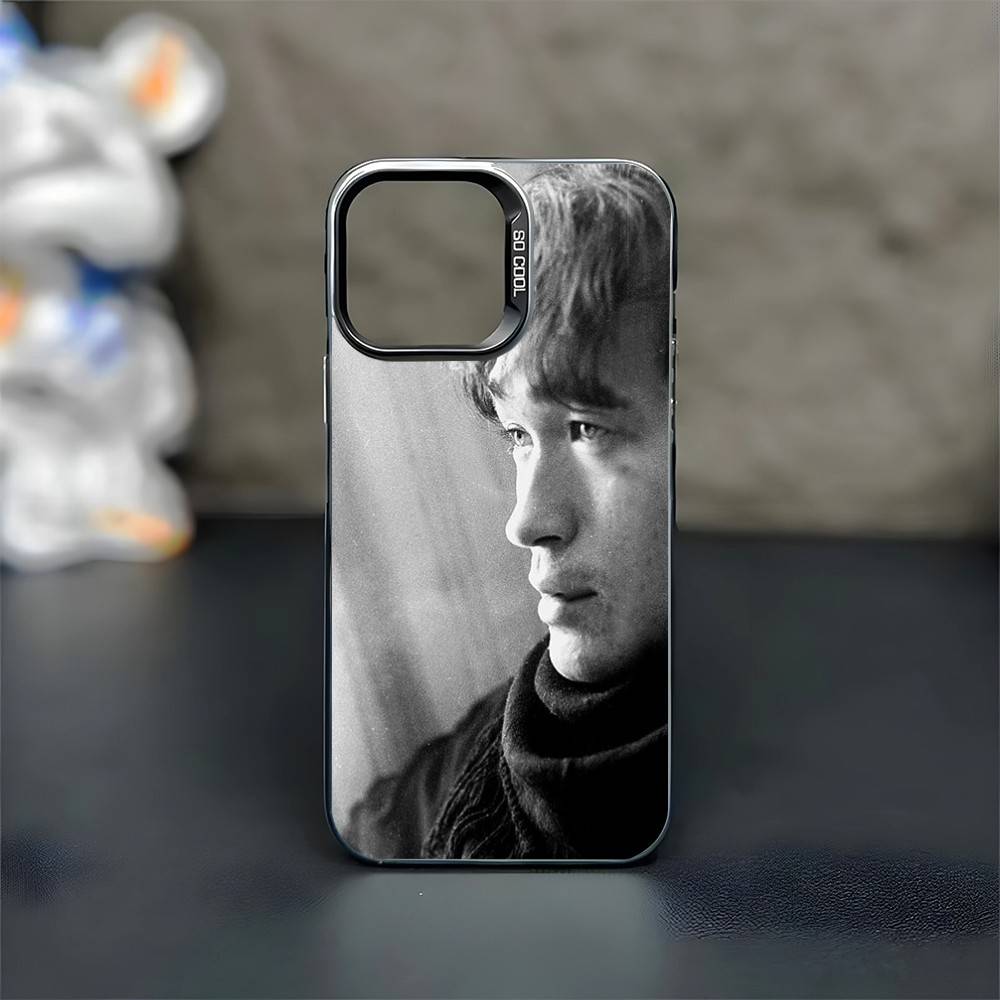 

Viktor Tsoi Singer Phone Case For iPhone17,16,15,14,13,12,11 Plus,Pro Max Black Matte Shockproof Cover iPhone13PROMAX