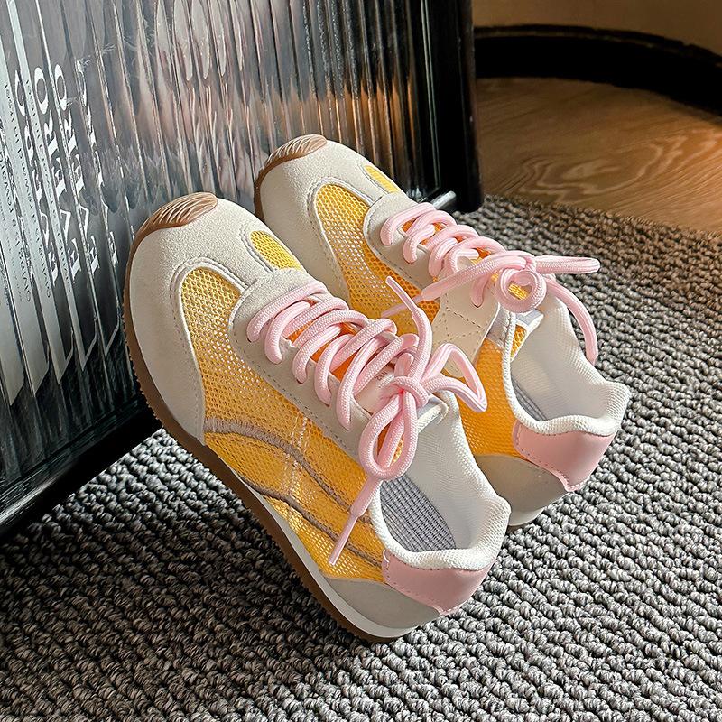 Spring and summer new children's shoes boys soft sole breathable casual shoes girls fashion moral training shoes middle and older children board sho