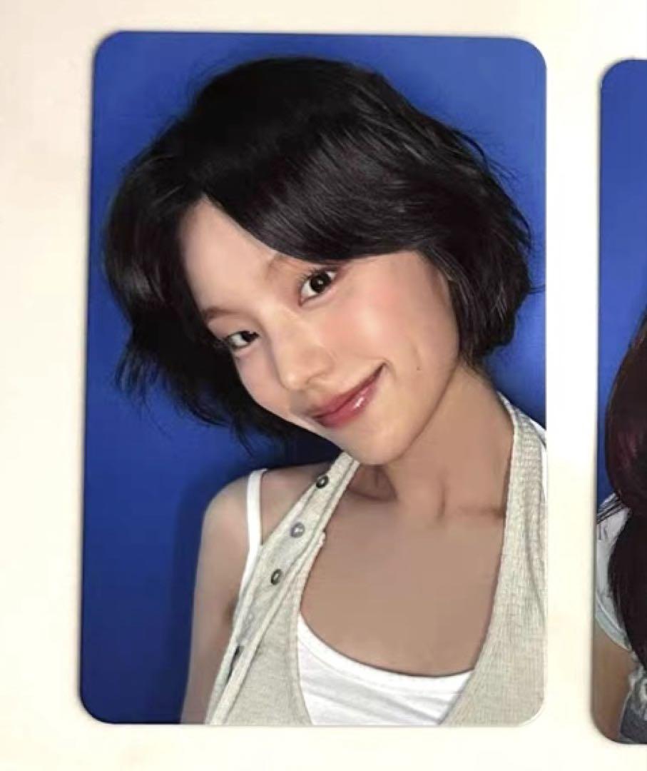 

[USED] ITZY Yeji GWBG Makestar Autograph Session Winner Limited to 85 Trading Cards