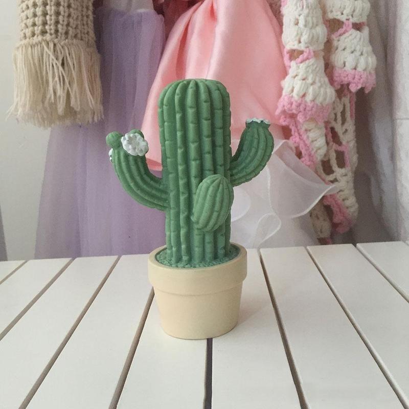 Decorative Party LED Bedroom Cartoon Cactus Table Night Light