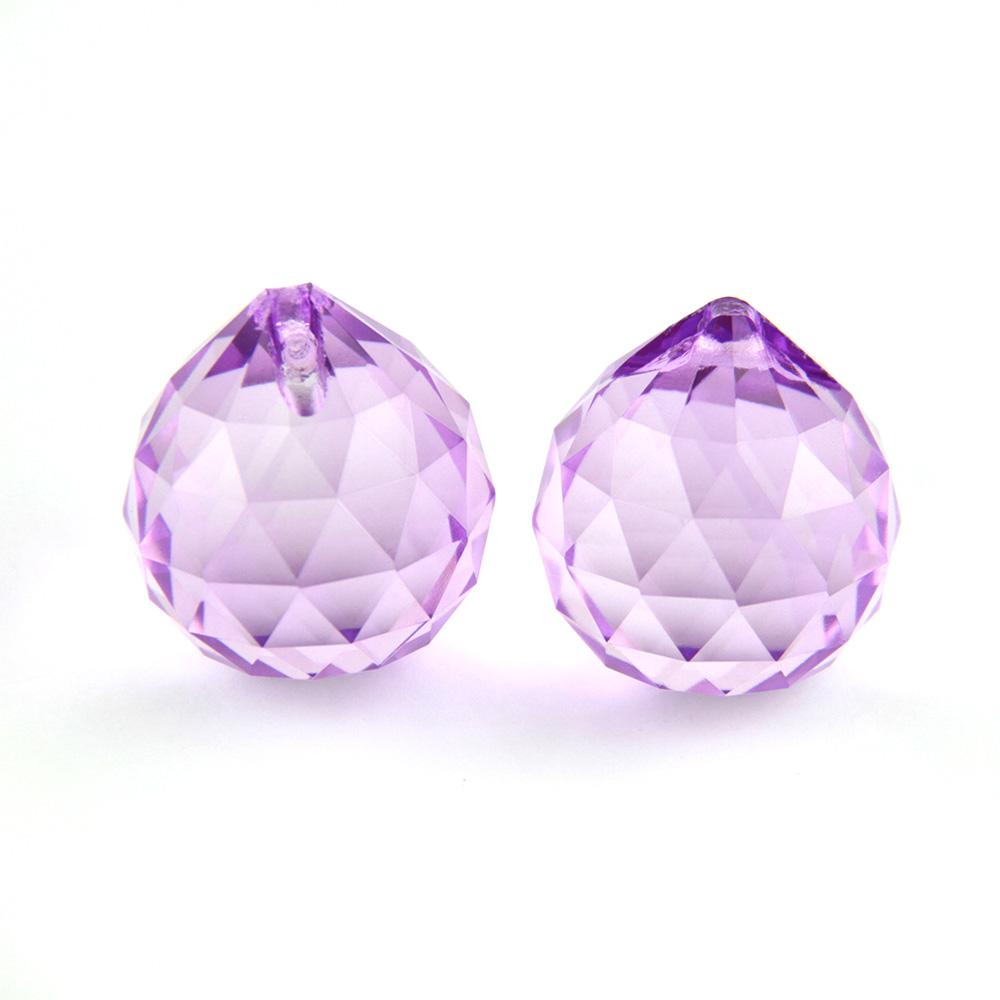 Boules suspendues en cristal K9 de différentes couleurs 15 mm/20 mm/30 mm/40 mm Prismes en verre Boules facettées Feng Shui Décoration d'arbre de mariage de fête d'hôtel