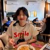 Jimo Original 2024 Summer Parody Mona Lisa Smile T-shirt In Cream Apricot