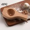 Lebensmittelechte Holzform Holzbrötchen mit Griff Manuelle Presse Baozi-Herstellerform Gefüllte Teigformer Einfacher DIY Ravioli-Gebäckpresse Blumenränder
