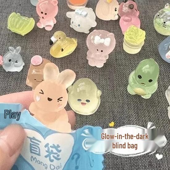 Glow-in-the-Dark Animal Miniature: Blind Bag Rabbit & Cat Toy for Kids - Reward or Gift