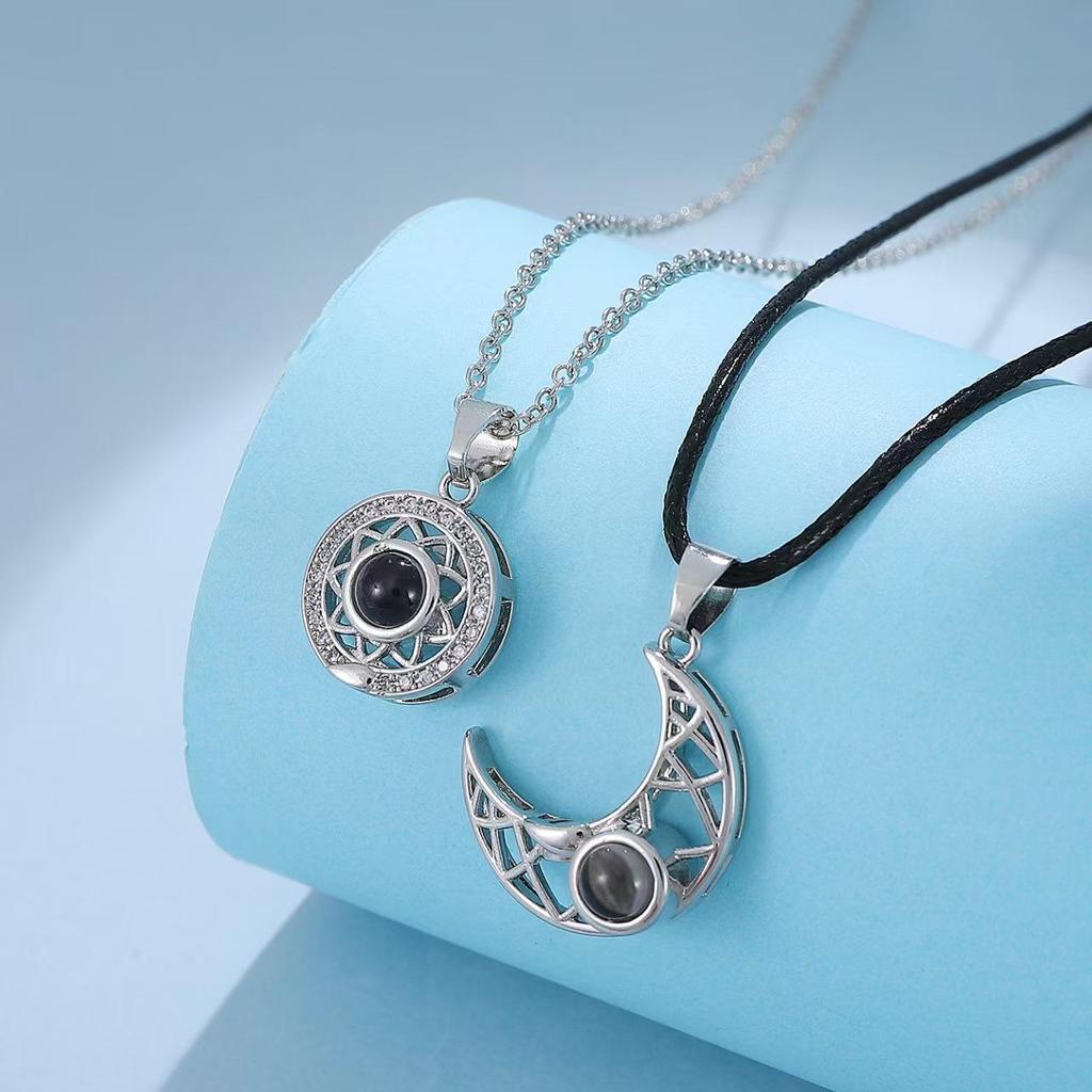 Magnetic Sun and Moon Couple Necklace – Stylish, Versatile Gift for Best Friends