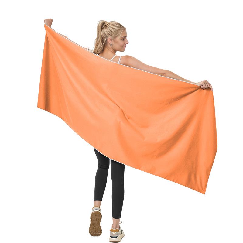 Magnetic Quick-Dry Microfiber Sports Beach Towel
