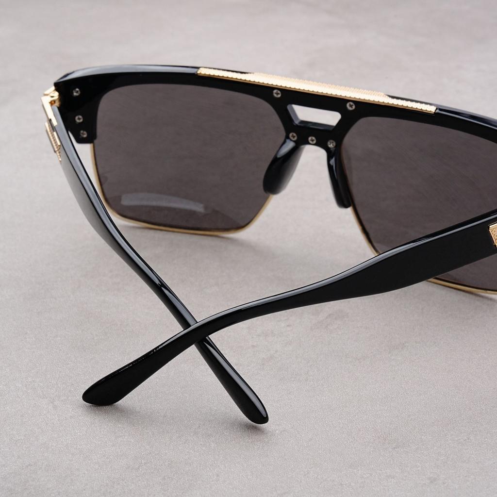 Occhiali da Sole da Uomo con Montatura Grande New Modern Retro Stile Ins Street Style Marca Grande Lenti Gradiente Cool per Uomo