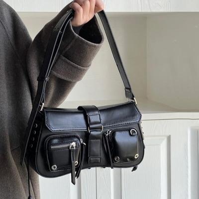 Gothic Punk Coole frauen Unterarm Tasche Mädchen Schulter Umhängetaschen Mode Design PU Leder Weibliche Vintage Kleine Handtaschen Tote