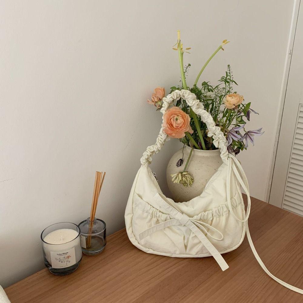 

Korean Style Pleated Hand Bag Nylon Fashion Underarm Bag Casual INS Shoulder Bag Travel белый