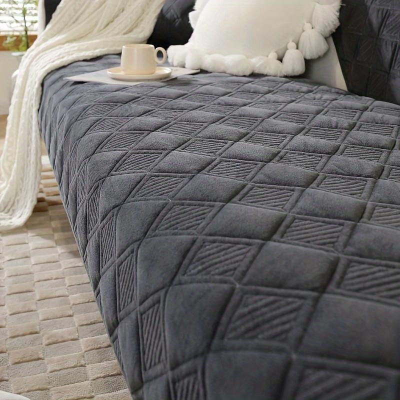 Short Plush Grey Color Sofa Towel European Brief Thicken Quilted Sofa Cover Slip Resistant European Couch Cover for Living Room