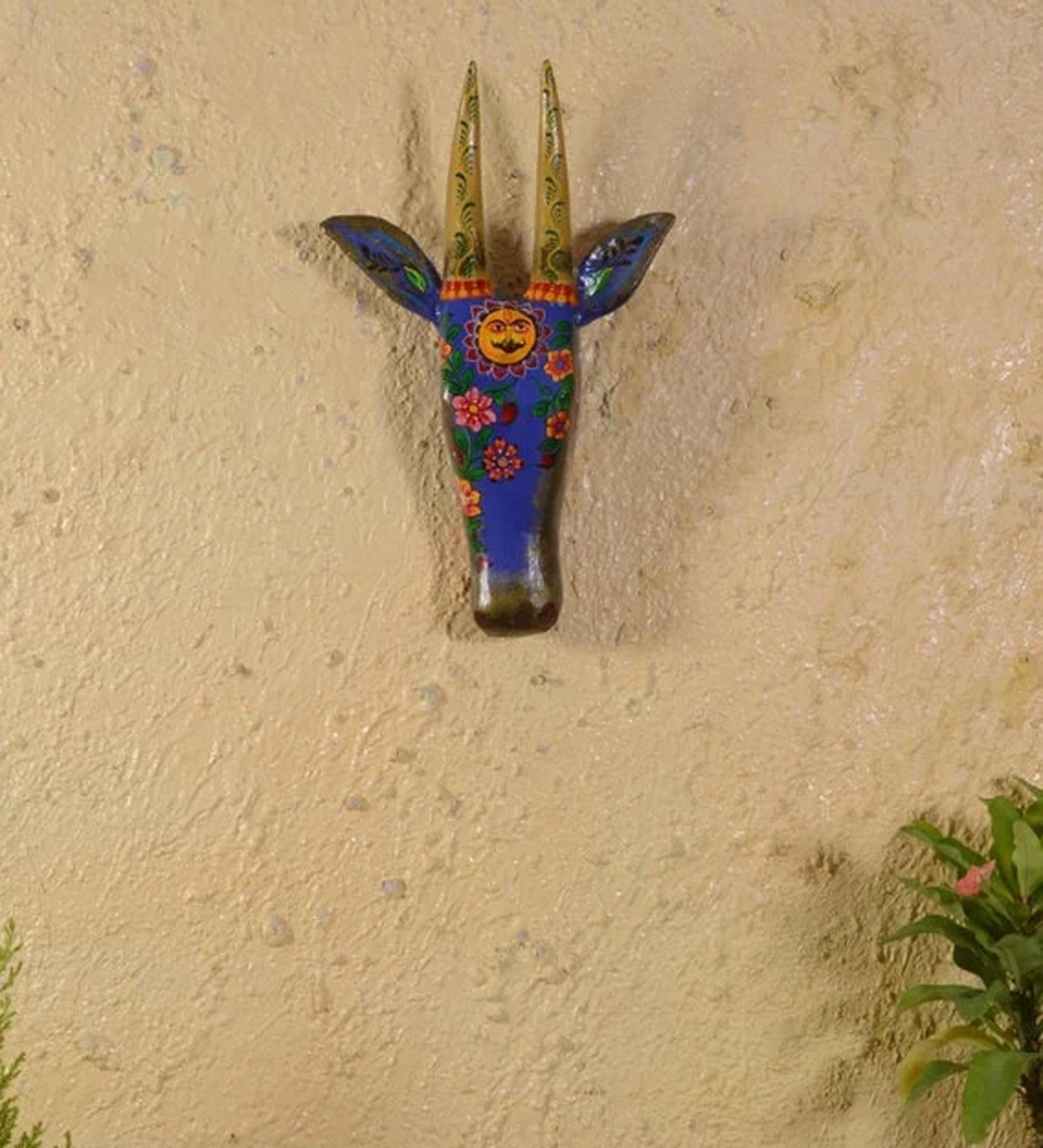

Vintage Hand-Painted Wooden Nandi Bull Mask: Ethnic Wall Decor 16” X 8” X 24” (l x w x h) разноцветный