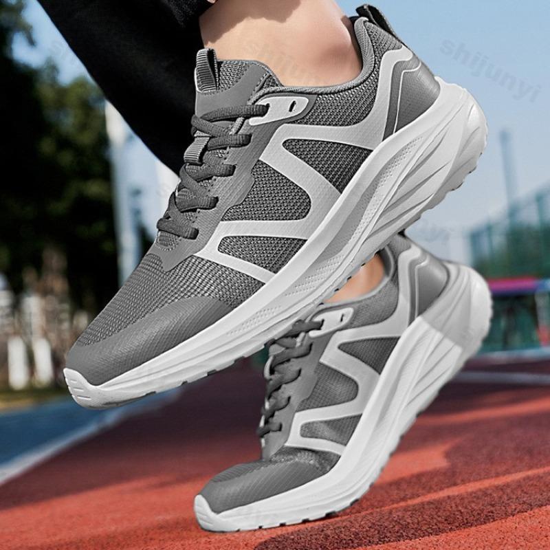Fashion 2025 Spring New Men's Mesh Breathable Casual Sports Shoes Fashion Trend Comfortable Thick Soled Shoes Low Top Platform sneakers