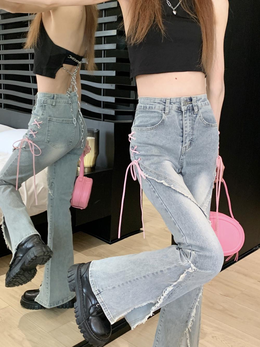 

Women s High Waist Pink Strapped Flared Retro Jeans XS светло-синий