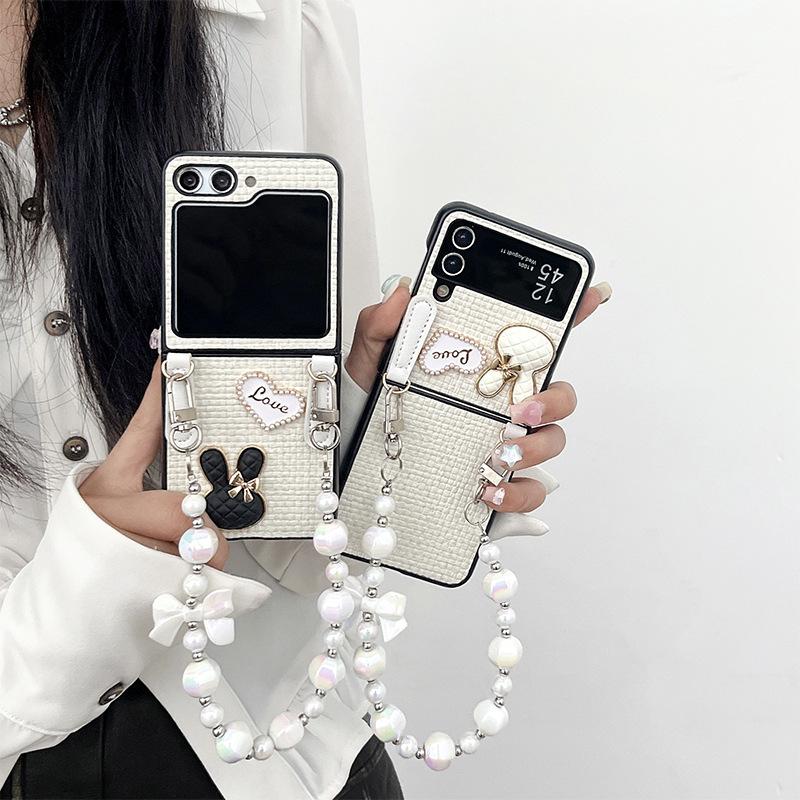 For Samsung Z Flip5 Flip Cover, ZFold4 Colorful Bead Handle Chain with Small Rabbit Heart Design