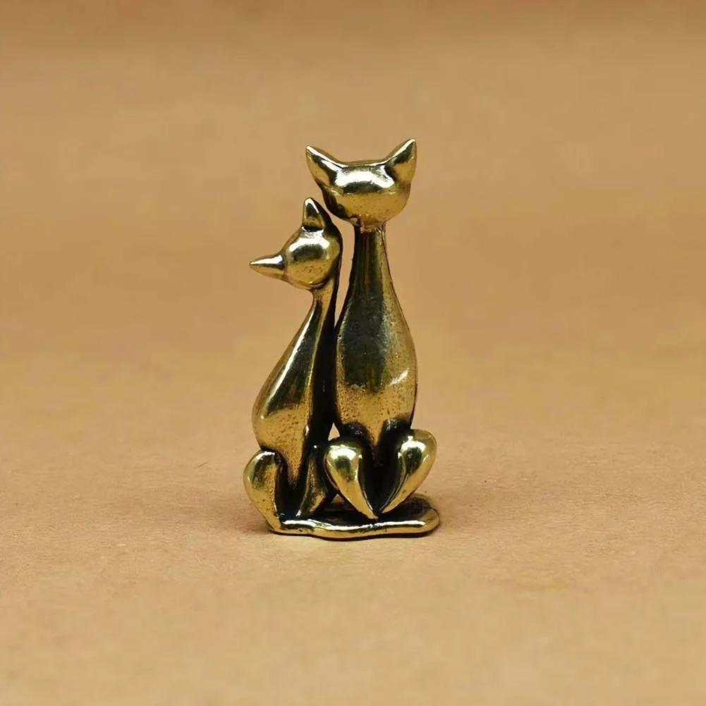 Para Kotów Ornament Vintage Mosiężna Rzeźba Dzieło Sztuki Splecione Kochające Się Koty Dzieło Sztuki do Domu Biura Statuetka Kota Dekoracja Domu
