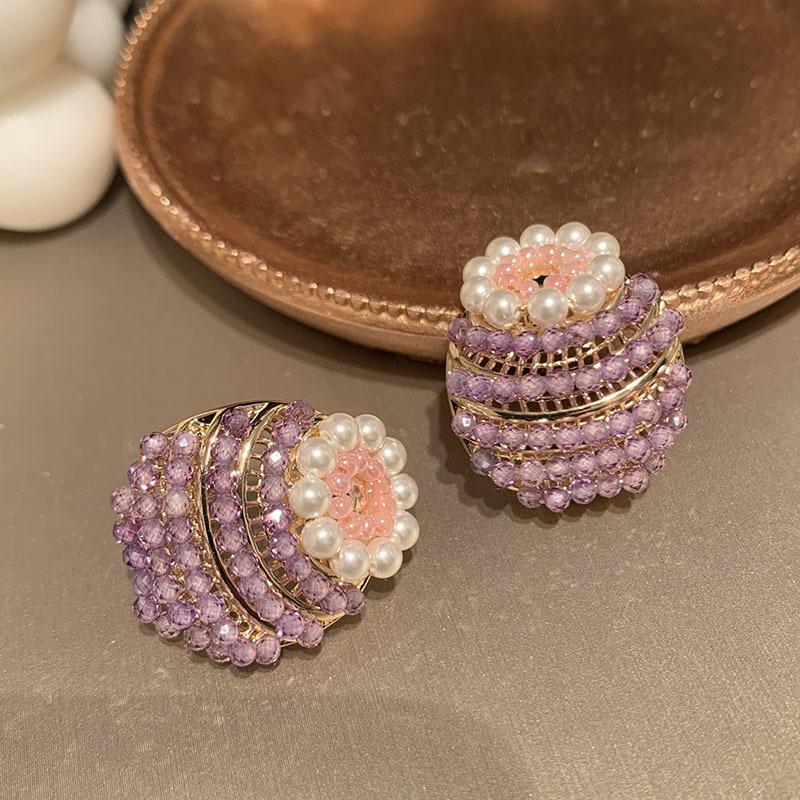 Pearl flower oval earrings sweet girlish fashion stud earrings niche exquisite versatile temperament earrings