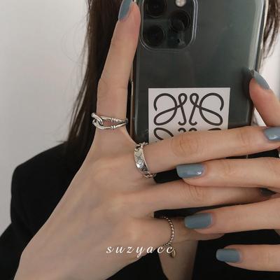 Trendy Minimalist Korean Vintage Stacking Rings for Women - Influencer-Approved Light Luxury Style.