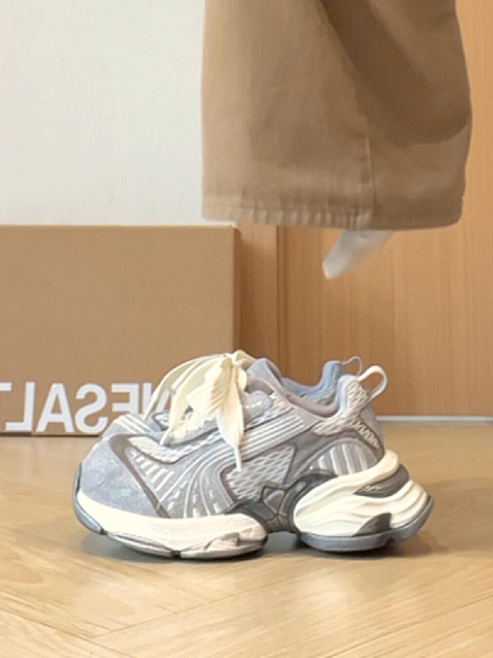 

Cowhide version of the new small thick-soled dad shoes women s breathable height increase versatile casual sports shoes 40